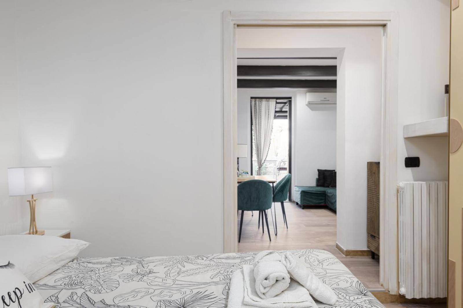 Appartamento Nadia's Lovely - With Private Garden And Jacuzzi *